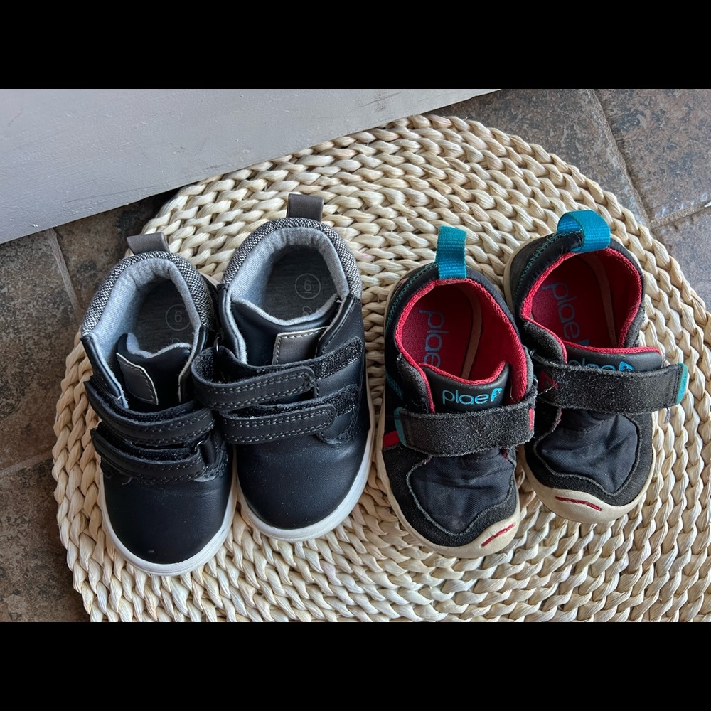Toddler Shoe Lot Plae and Cat & Jack Boy Size 7